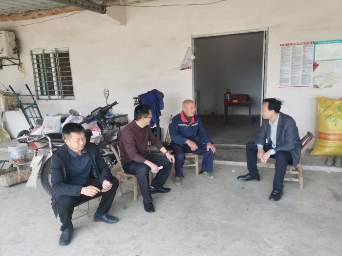 荊門分(fèn)院慰問(wen)關懷包(bāo)聯戶_1